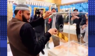Kuyumcudaki ilahi performansı olay oldu!