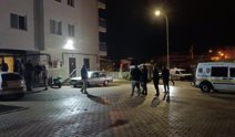 Adana'da kanlı pusu: Kapıyı açmasıyla üzerine kurşun yağdı!