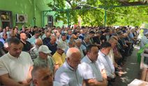 Antalya’daki vahşette kahreden veda: Öğretmen ile babası yan yana toprağa verildi