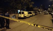 Ataşehir'de yürekleri ağza getiren olay: Gecekonduyu kurşun yağmuruna tuttular!