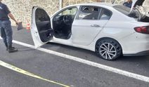 Hayrabolu'da otomobile silahlı saldırı: Kuyumcu toptancısı hayatını kaybetti!
