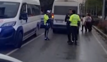 Akılalmaz olay: Servis şoförü 5 özel gereksinimli öğrenciyi serviste bırakıp kaçtı!
