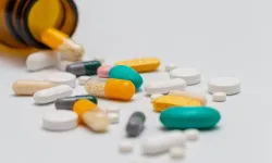Türkiye Eczacıları Birliği Başkanı'ndan ilaç zamlarına tepki