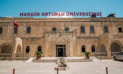 Artuklu Üniversitesi Yemekhanesinde Skandal: Öğrencilere Son Kullanma Tarihi Geçmiş Tavuk Etleri Yedirmişler