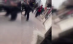 Kuryeler sopalı yumruklu kavga etti