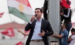 Selahattin Demirtaş'tan dikkat çeken çıkış: "Cezaevinde olduğum sürece..."