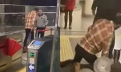 Kadıköy Marmaray istasyonunda güvenlik görevlis kendisine saldıran yolcuyu vurdu