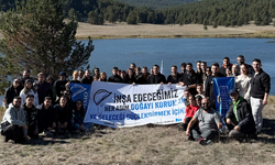 Genç mühendisler Ankara'da doğa için yürüdü