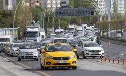 Ankara'da trafik sorunu had safhaya ulaştı! Akademisyen ve vatandaşlar çözüm önerilerini sıraladı