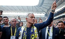 Fenerbahçe'de flaş kadro değişimi: Mourinho 5 ismi gönderiyor!