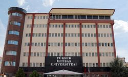 Yüksek İhtisas Üniversitesi'nde biyomedikal tekniklerinin sağlık sektöründeki rolü konuşulacak