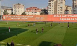 Yeni Malatyasporlu futbolcular protesto yapmaya başladı