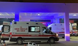 Yoğun trafikte ambulansa yol açan motosiklet sürücüsü takdir topladı