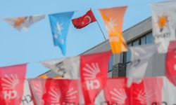 Ağustos ayının ilk seçim anketinden çarpıcı sonuç: O parti kritik sınırın altında!