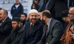 Bilal Erdoğan Şam’da Emevi Camii’nde cuma namazı Cumhurbaşkanı Şara ile görüştü