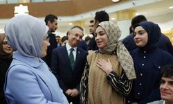 Emine Erdoğan, Gaziantep’te Şahinbey Millet Kütüphanesini ziyaret etti