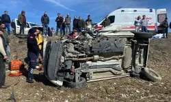 Çorum’da Feci Kaza: İki Araç Kafa Kafaya Çarpıştı 1 Kişi Hayatını Kaybetti