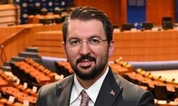 Ferhat Murat Kimdir? Kaç Yaşında? Nereli? Hangi Partiden? Eşi Kimdir? Hangi Gazetede Yazıyor?