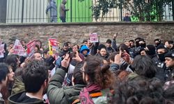 İstanbul Üniversitesi'nde İmamoğlu protestosu: Polisle arbede yaşandı