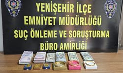 Bursa’da film gibi olay: 37 bin doları sakladı, ‘soyulduk’ dedi!