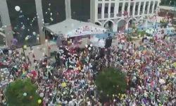 Kanseri Yenen Ali Asaf’ın Hayali Gerçek Oldu: Binlerce Kişi Balon Uçurmak İçin Buluştu