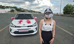 "Boşandım, Mutluyum": Tekirdağ'da Maske Takıp Özgürlük Turu Attı
