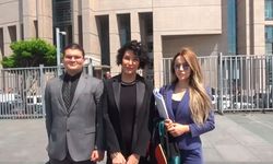 Deniz Akkaya’ya Hakime Tehdit ve Hakaret Davasında 2 Yıl 4 Ay 15 Gün Hapis Cezası