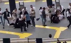 Kadınlar AVM önünde tekme tokat kavga etti! O anlar kamerada