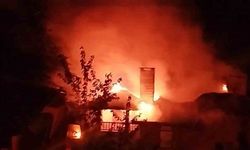 Mangal keyfi faciayla son buldu!  3 katlı bina yandı!