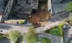 Sarıyer’de felaket: Yol çöktü, doğalgaz patlaması oldu!