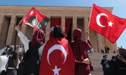Anıtkabir’e 19 Mayıs Akını: Binlerce Kişi Ata’sının Huzurunda