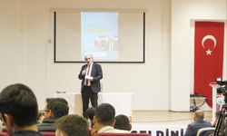 Mehmet Nezir Gül lise öğrencileriyle Ankara'da buluştu