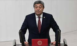 AK Parti Kayseri Milletvekili Dursun Ataş köpek yüzünden kaza geçirdi!