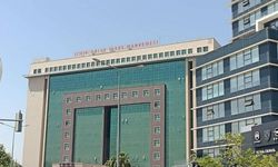 İzmir Adliyesi’nde Rüşvet Operasyonu: İcra Müdür Yardımcısı ve Katip Gözaltında