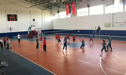 Bala’da genç sporcular sahaya çıktı