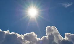 Meteoroloji Uyardı: Ege ve Marmara’da Kuvvetli Yağış Batı ve İç Kesimlerde Toz Taşınımı Bekleniyor