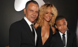 Rihanna’nın Babası Ronald Fenty Hayatını Kaybetti