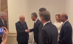 TBMM’de sürpriz diyalog: Bahçeli Özgür Özel'e maşallah dedi!