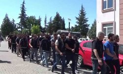 Ankara ve Amasya'da uyuşturucu şebekelerine operasyon: 13 tutuklama