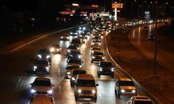 Bayram Trafiği Kırıkkale'de Gece Yarısı da Durmadı: Havadan Görüntülendi