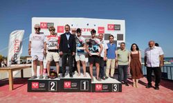 Dünya Motosurf Şampiyonası’nda final heyecanı Çeşme’de yaşandı