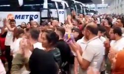 Ankara’da duygusal veda! Kimsesiz asker yüzlerce kişiyle uğurlandı!