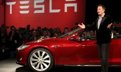 Tesla'da tehlike çanları: Teslimatlar düşüşte, hisseler sert geriledi!