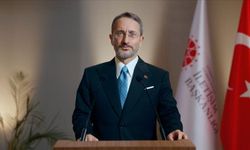 Altun: 'Cumhurbaşkanımızın Vizyoner Liderliğiyle Türkiye, 5. Nesil Savaş Uçağı İhraç Eden Sayılı Ülkelerden'