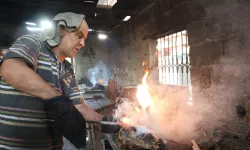 Kurban Bayramı’nın en sıcak mesaisi! Kelle ütülemeye o kadar para alıyorlar