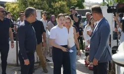 Nehir Zeyrek AYT’ye girdi: Özgür Özel yine yalnız bırakmadı