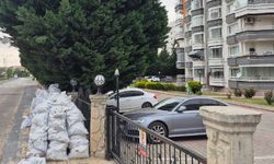 Batıkent'te 1 Haftadır Kaldırılmayan Molozlar Tepki Çekti!