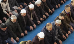 Şafiilere göre kurban bayramı namazı nasıl kılınır? Şafii mezhebine göre bayram namazı nasıl kılınır?