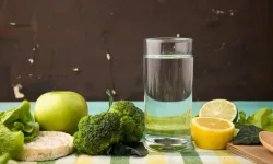 7  günde 7 kilo vaadi! Su diyeti nasıl yapılır? Su orucu diyeti tarifi
