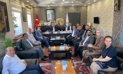 AK Parti heyetinden Çamlıdere Belediyesi’ne nezaket ziyareti